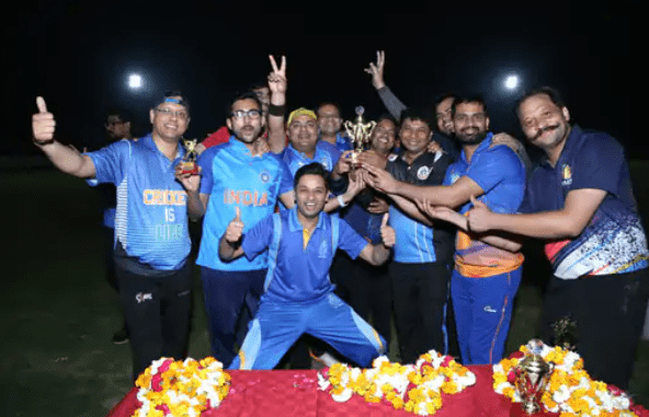 झांसी की टीम को हराकर 57 रनों से जीता आगरा