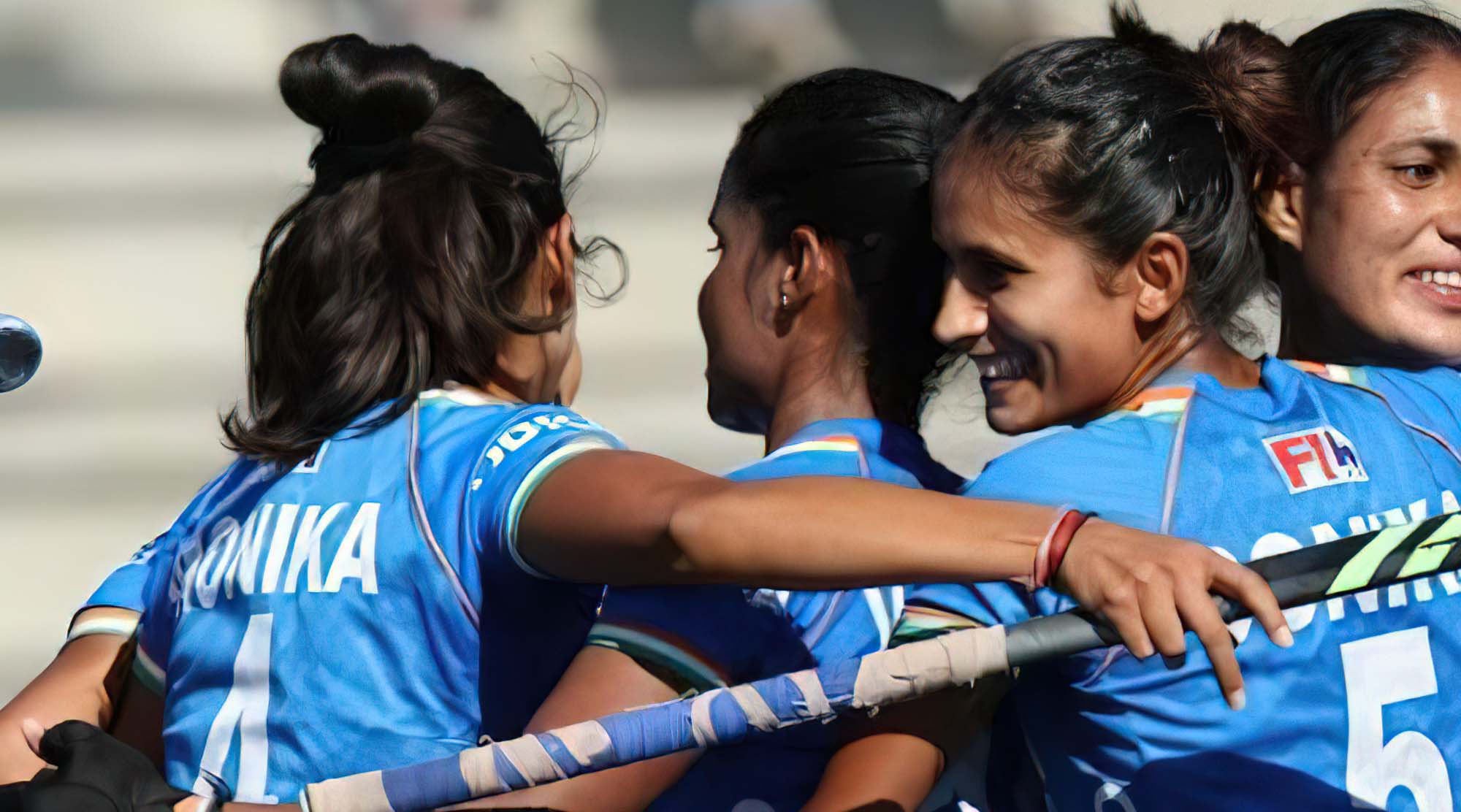 Hockey : भारतीय महिला हॉकी टीम ने इंग्लैंड को 6-2 से हराया