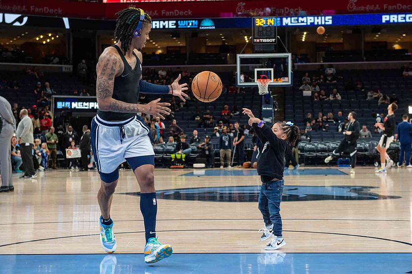 Grizzlies’ Ja Morant shares image of his daughter